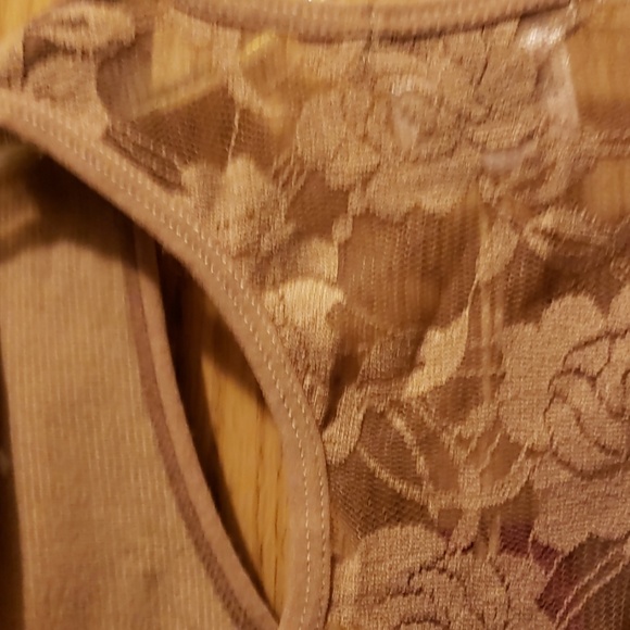 Tank Top - Picture 3 of 4